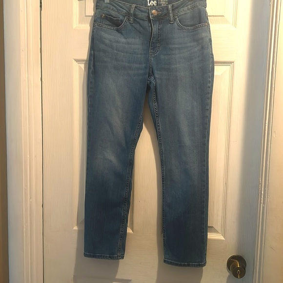 Lee Jeans Women Size 6P - Picture 2 of 5
